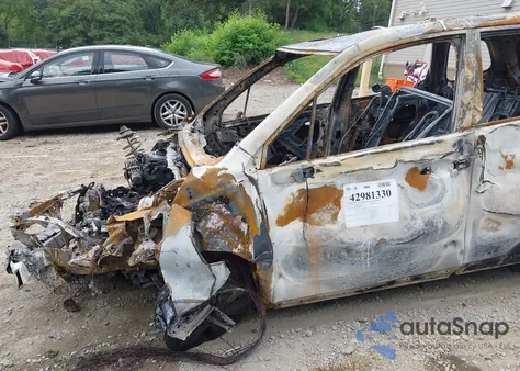 2018 Subaru Forester 2.5I Limited z USA, uszkodzony, nr VIN JF2SJARC2JH401059